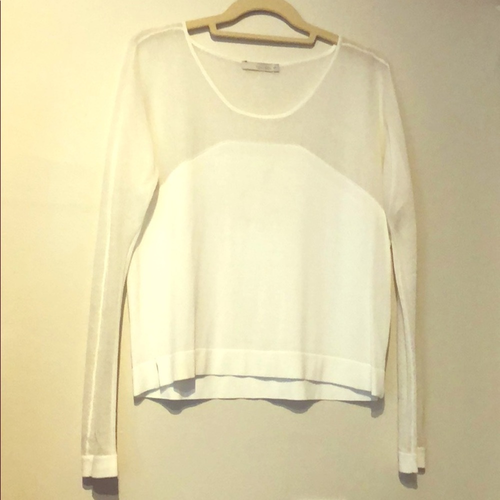 Townsen White  Cropped Top Sweater Size Small